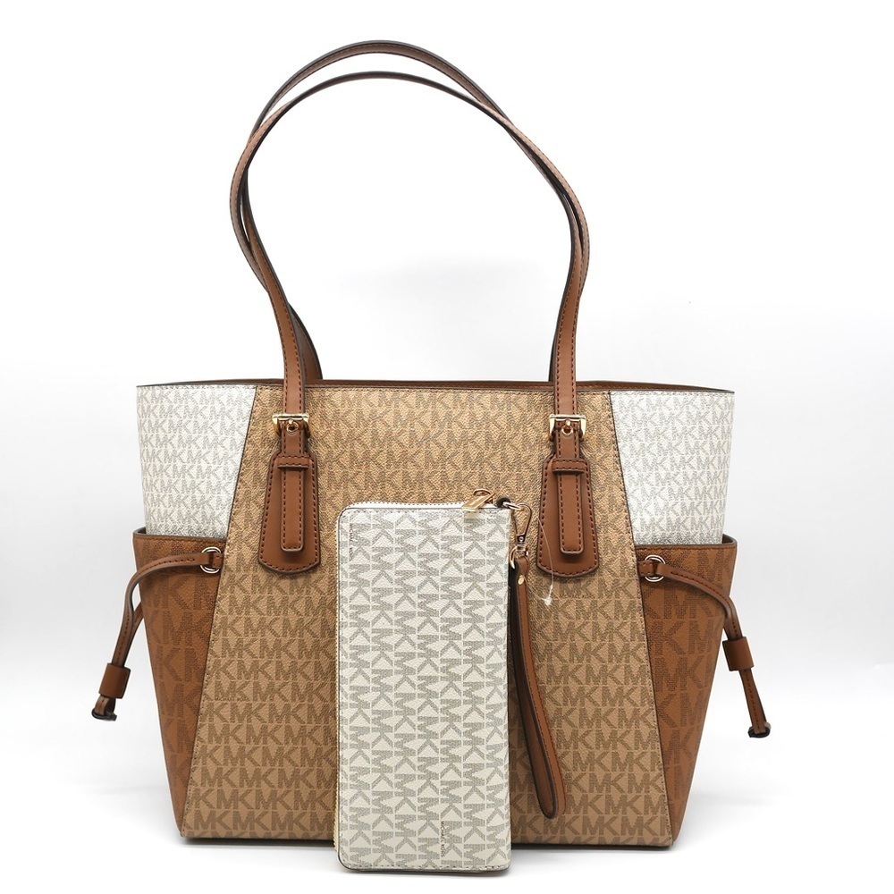 🍓NWT Michael Kors Voyager Set - Picture 5 of 9